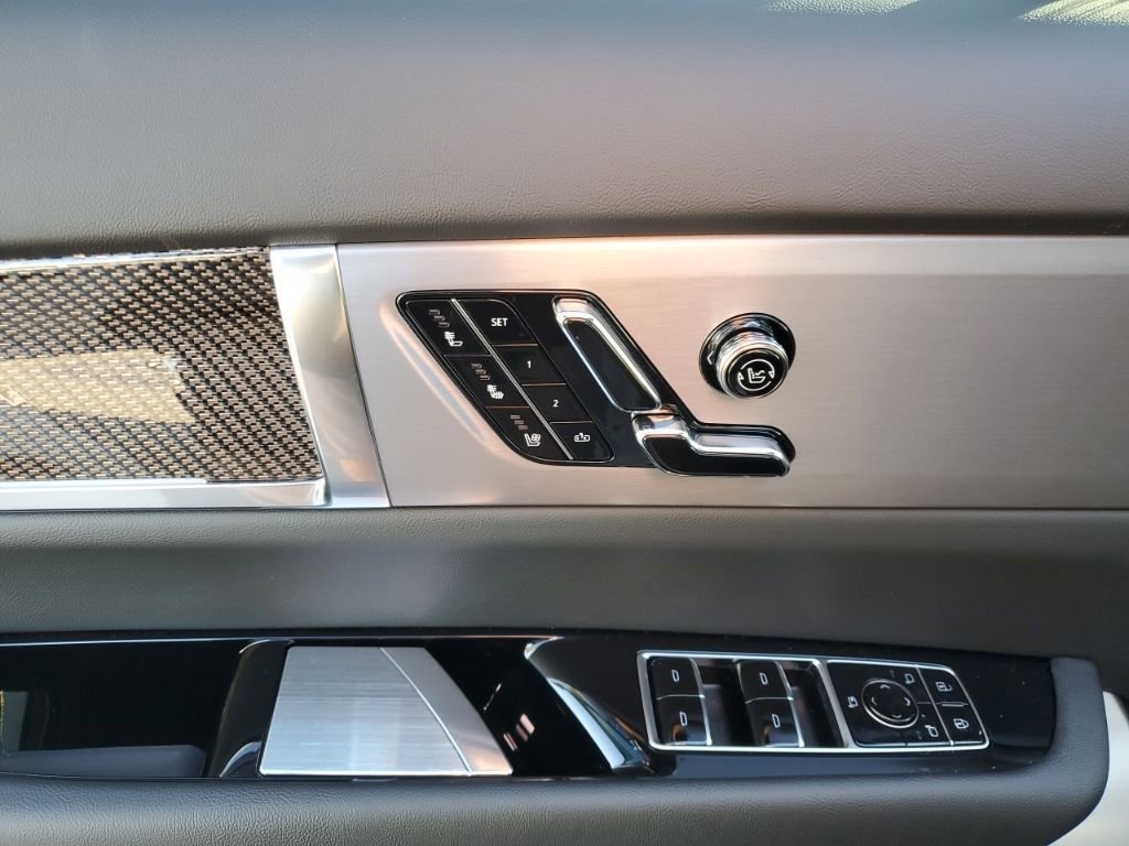 New 2026 Cadillac Vistiq Sport w/ LPO, Floor Liner Package image 28