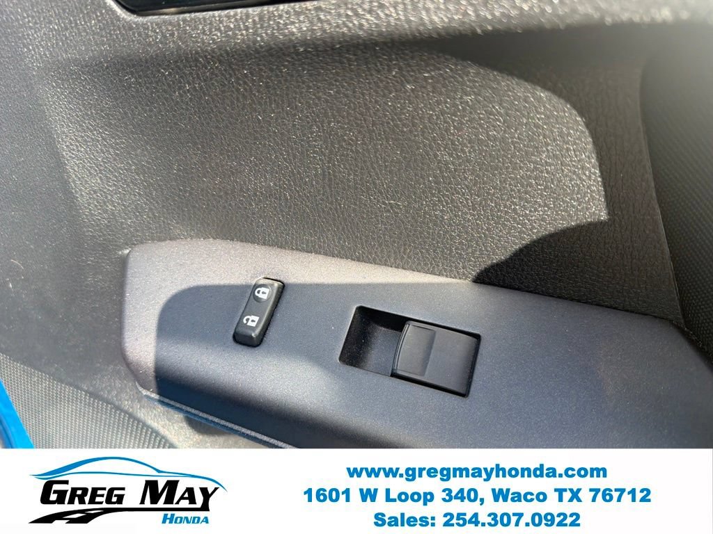 Used 2016 Toyota RAV4 LE FWD image 28