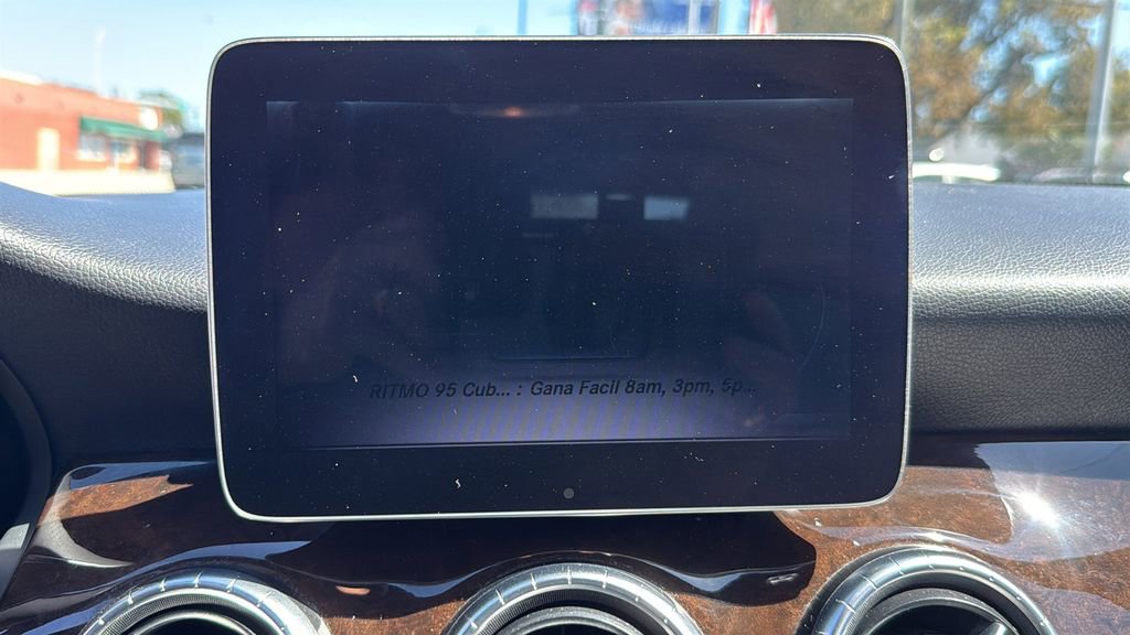 Used 2019 Mercedes-Benz CLA 250 image 35