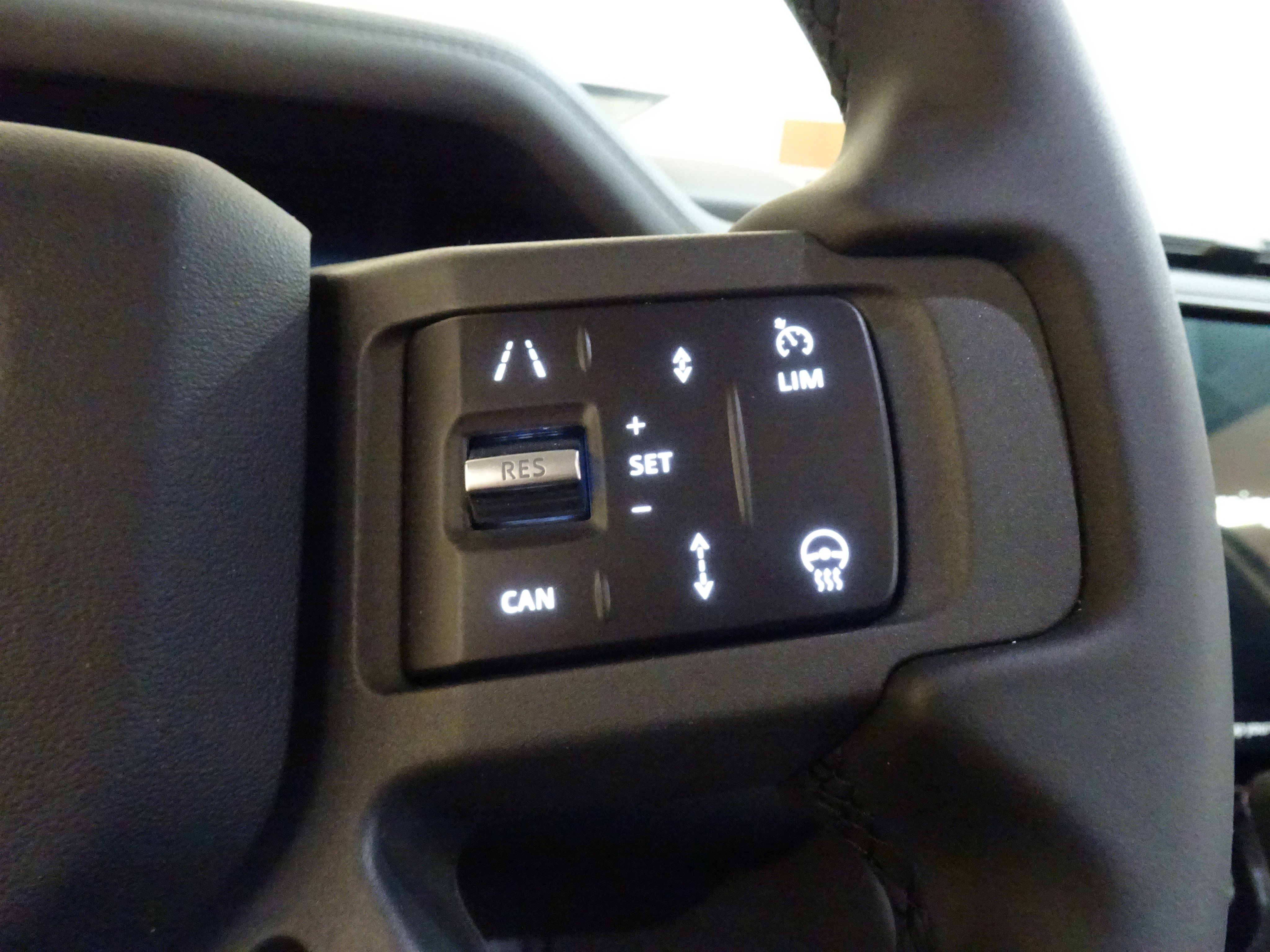 New 2026 Land Rover Defender 110 S image 27