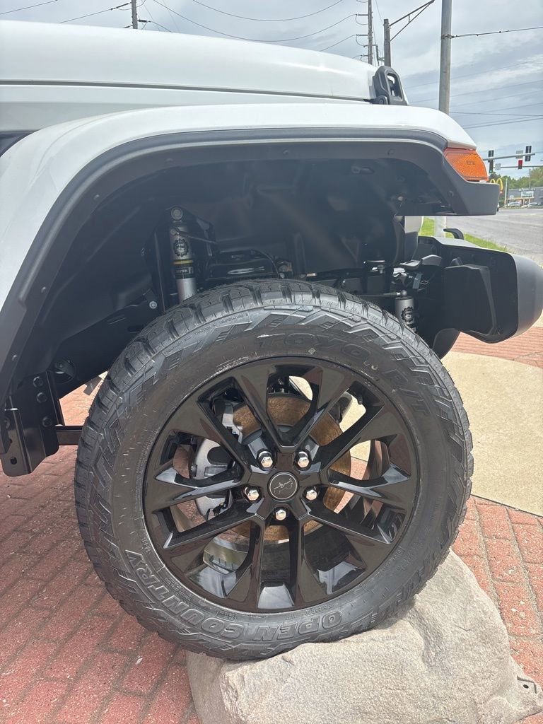 New 2025 Jeep Gladiator Sport AWD/4WD image 28