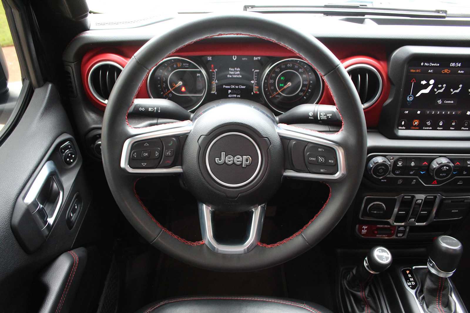Used 2023 Jeep Gladiator Rubicon w/ LED Lighting Group AWD/4WD image 33