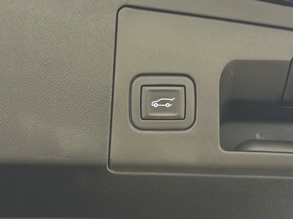 Used 2024 Cadillac XT5 Premium Luxury image 29