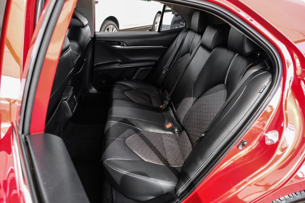 Used 2022 Toyota Camry XSE FWD image 44
