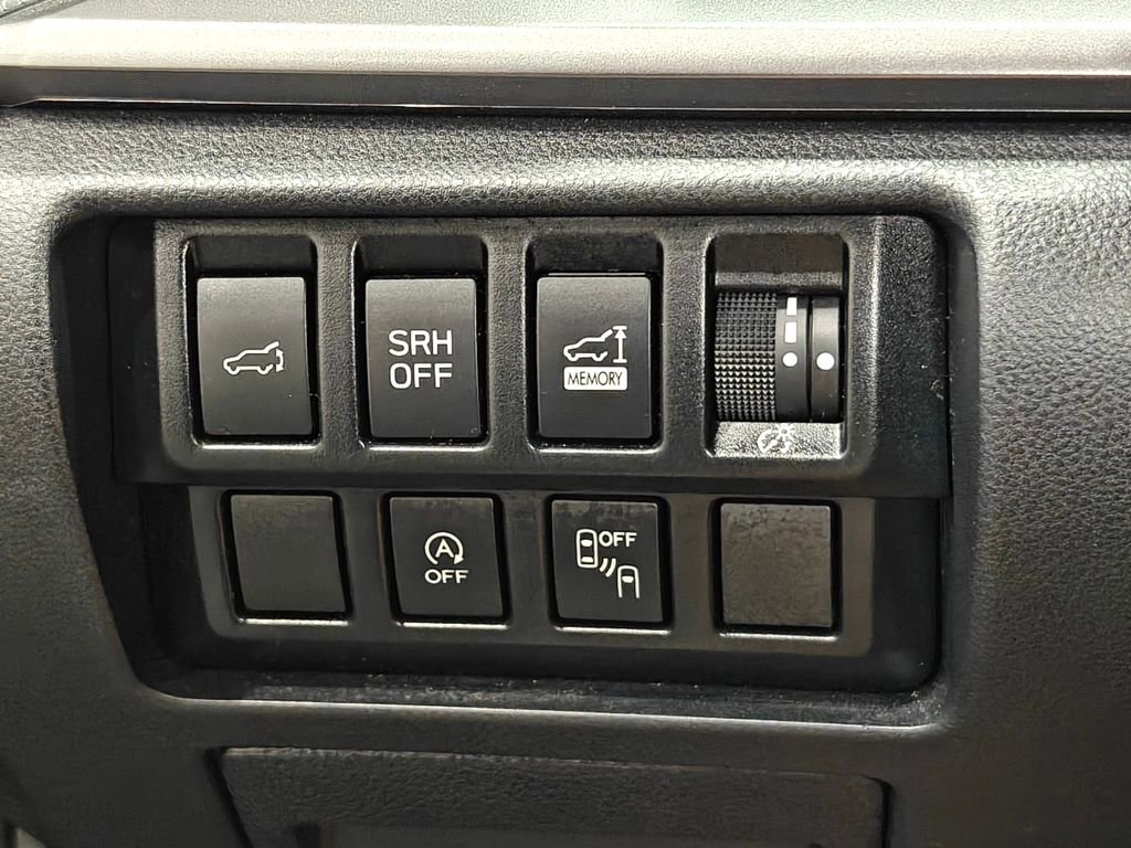 Used 2022 Subaru Forester Premium image 11