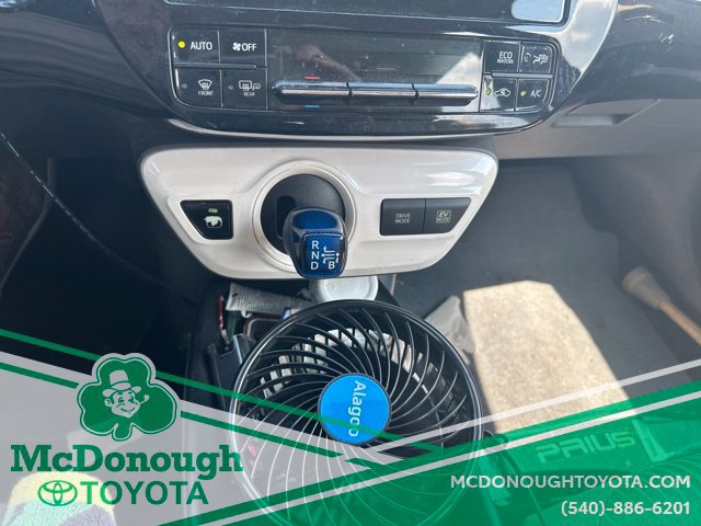 Used 2016 Toyota Prius Two FWD image 5