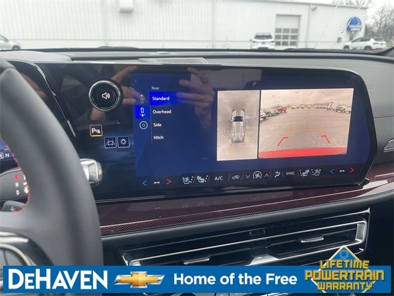 New 2026 Chevrolet Traverse RS w/ LPO, Floor Liner Package AWD/4WD image 15