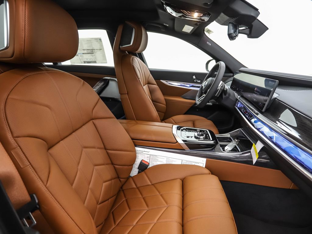 New 2026 BMW 740i xDrive image 32