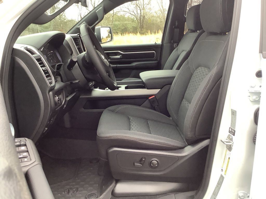 New 2026 RAM 1500 Big Horn image 38