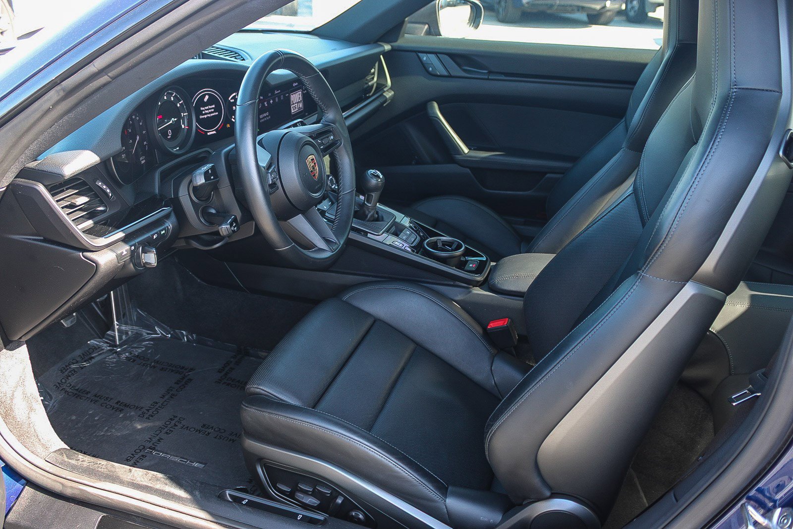 Used 2023 Porsche 911 Carrera T RWD image 19