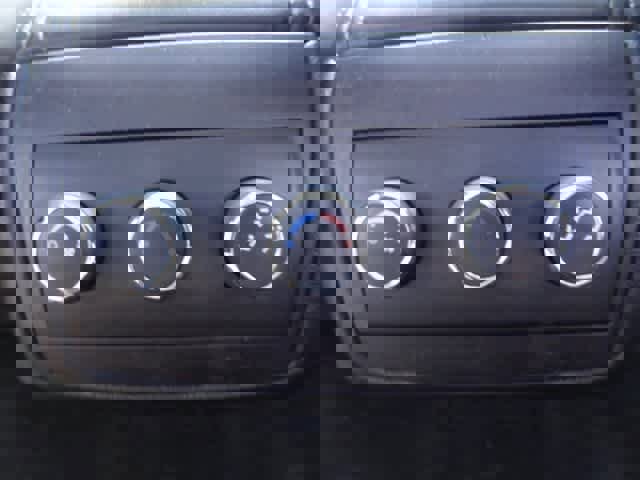 Used 2015 Chevrolet Traverse LT w/ Style and Technology Package image 24