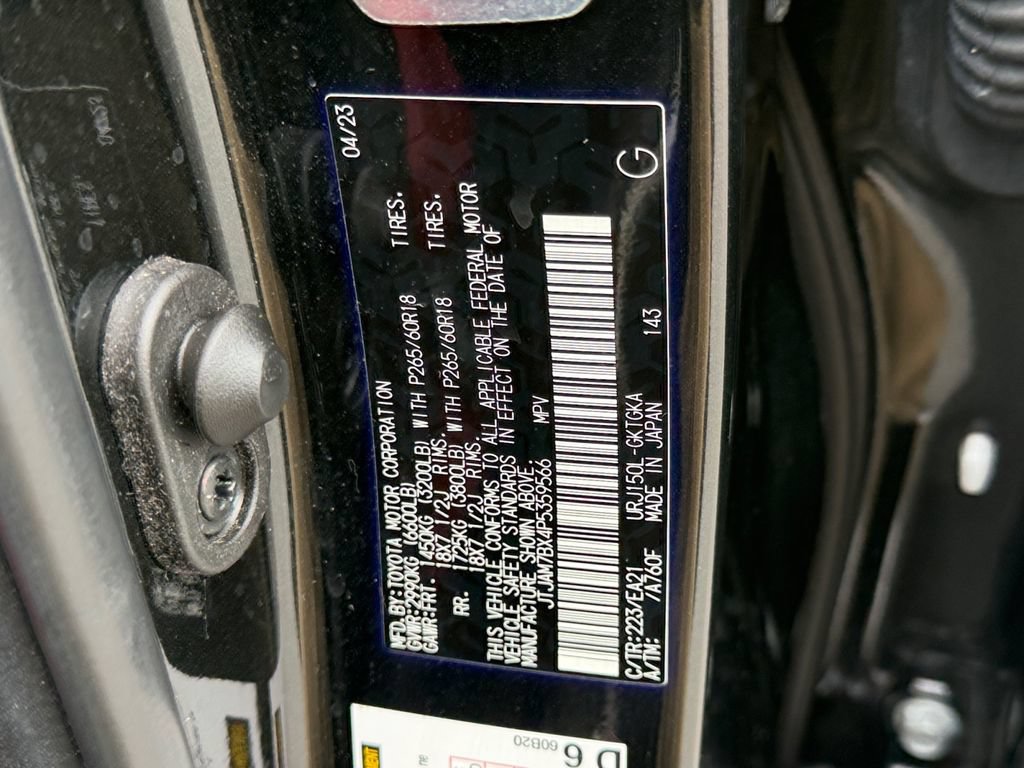 Certified 2023 Lexus GX 460 Premium w/ Premium Package AWD/4WD image 29