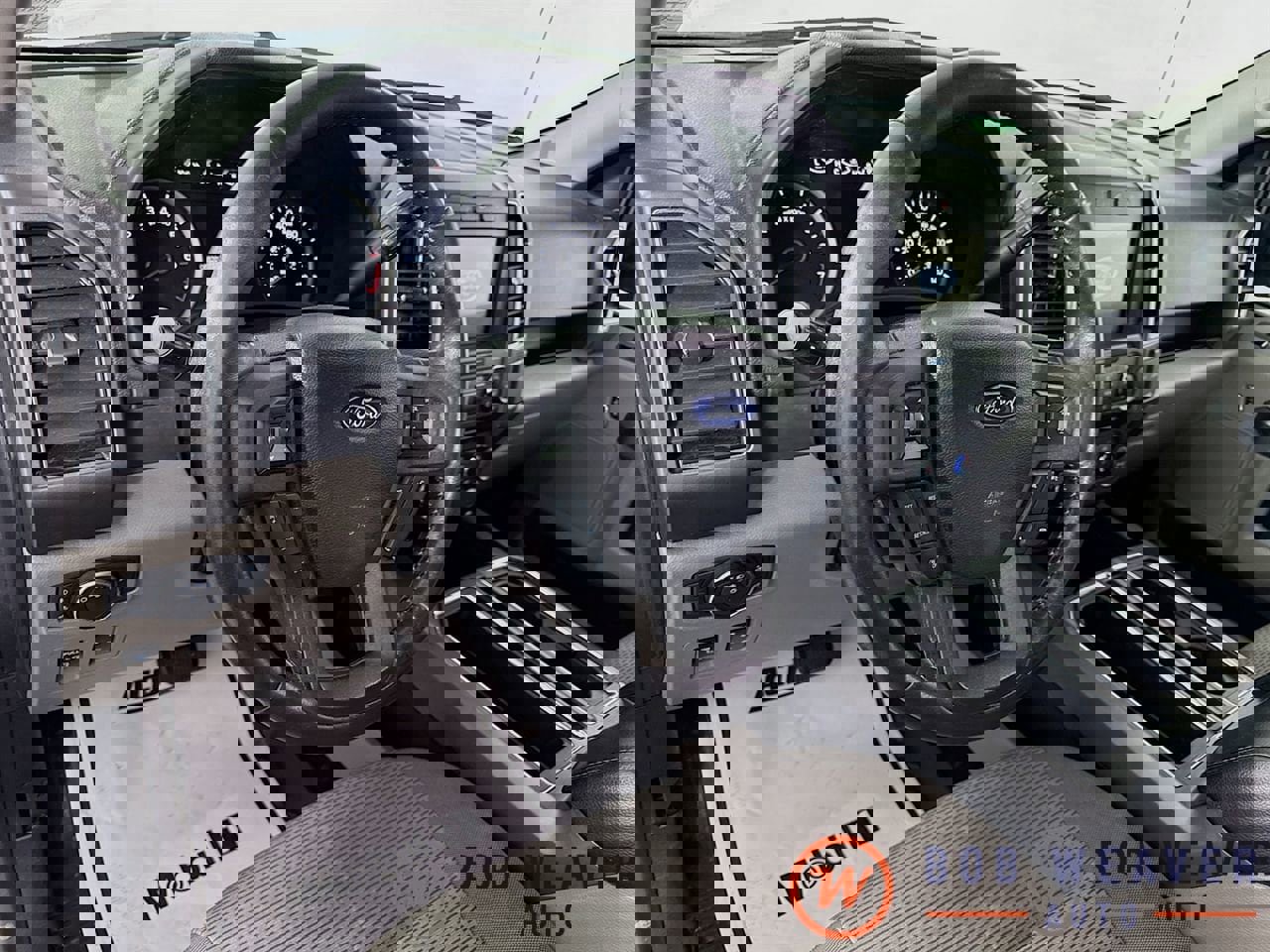 Used 2018 Ford F150 XLT w/ Equipment Group 302A Luxury image 9