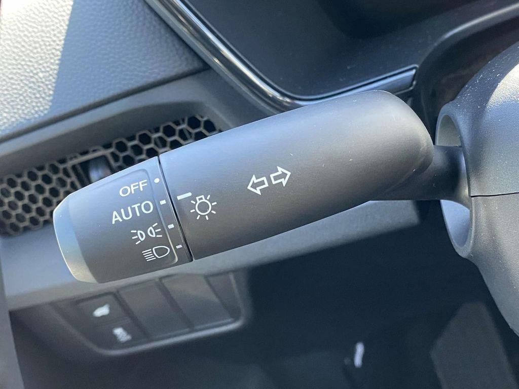 Used 2025 Honda CR-V Sport-L image 22