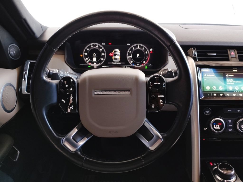 Used 2019 Land Rover Discovery HSE AWD/4WD image 30