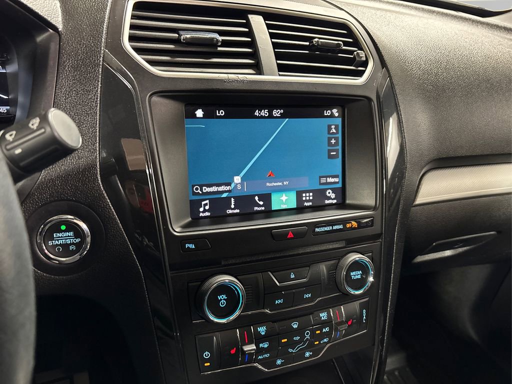 Used 2017 Ford Explorer XLT w/ Equipment Group 202A image 32