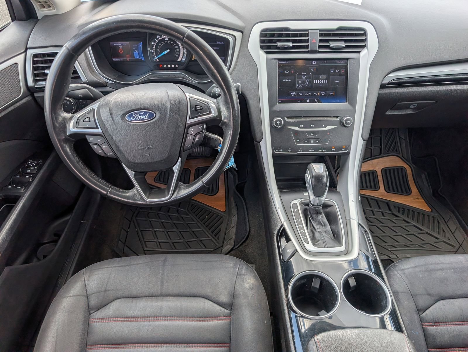 Used 2013 Ford Fusion SE FWD image 6