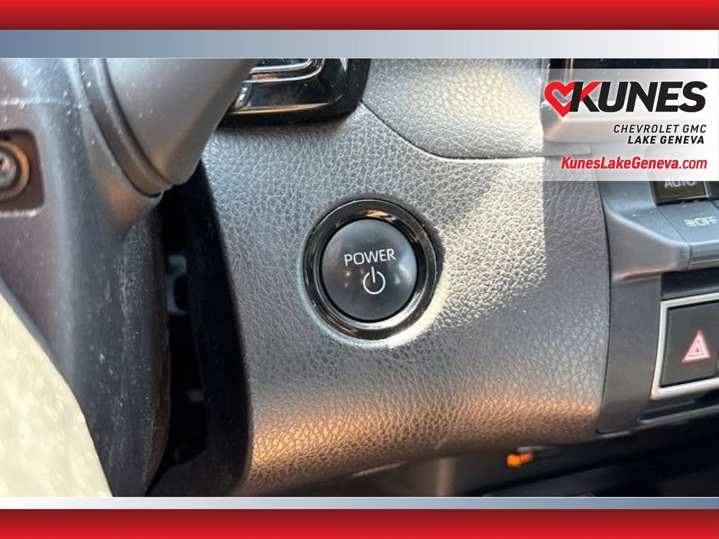 Used 2025 Toyota Camry LE FWD image 20
