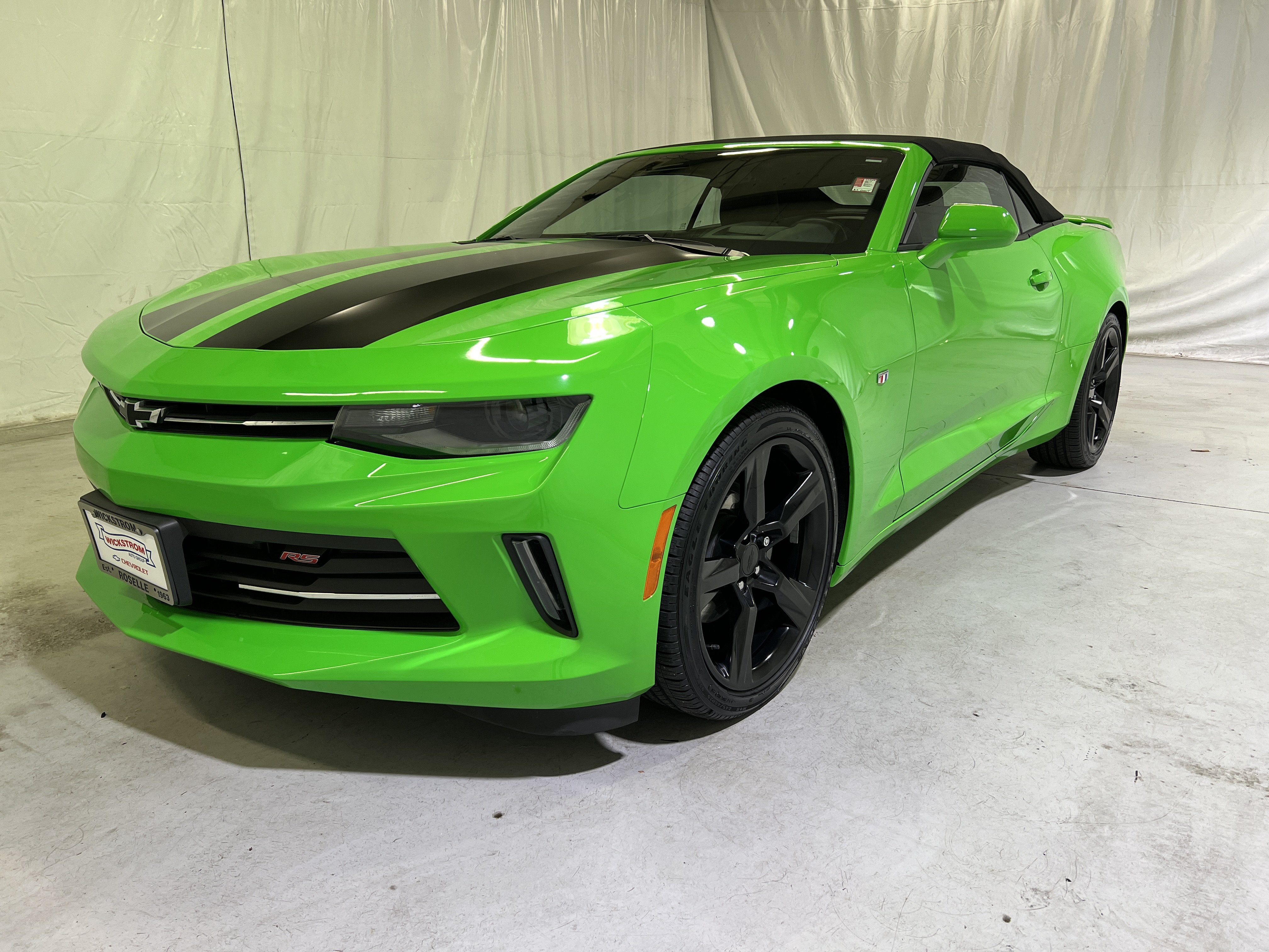 Used 2017 Chevrolet Camaro LT RWD image 6