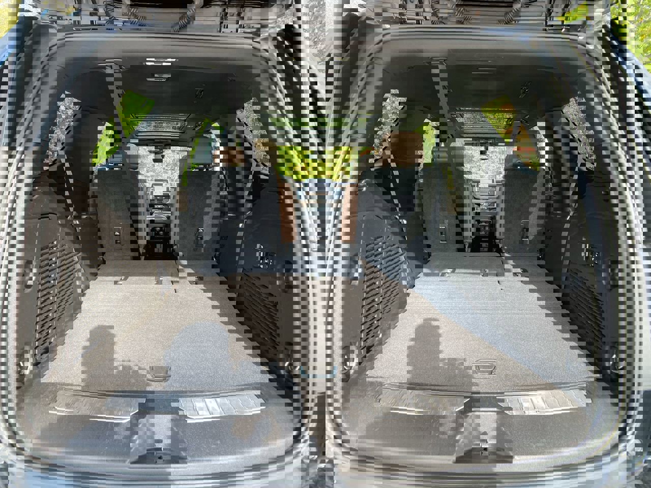 Used 2021 Chevrolet Tahoe High Country w/ Premium Package image 29