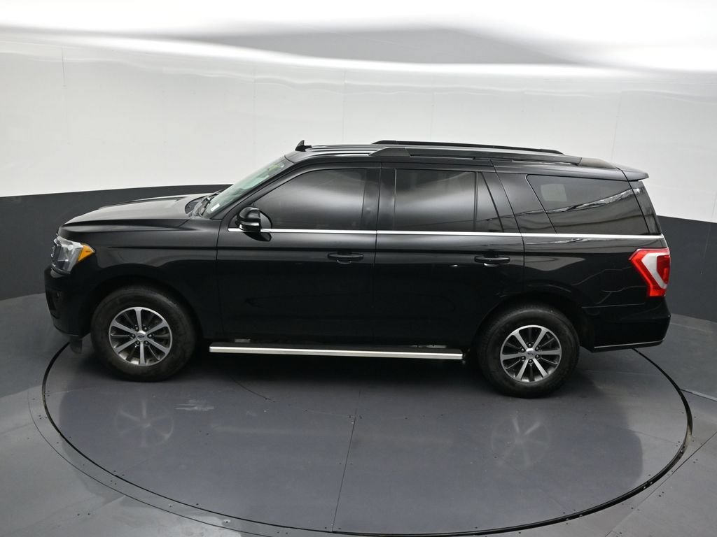 Used 2020 Ford Expedition XLT w/ Equipment Group 201A RWD image 16