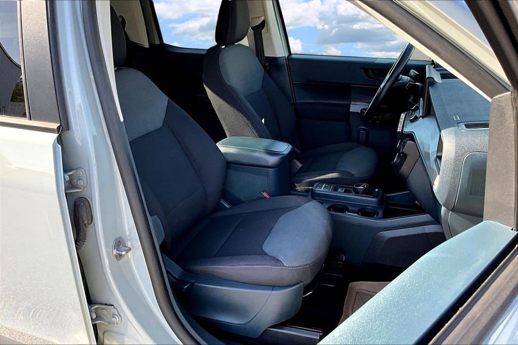 Used 2022 Ford Maverick XL w/ Equipment Group 100A Standard image 32