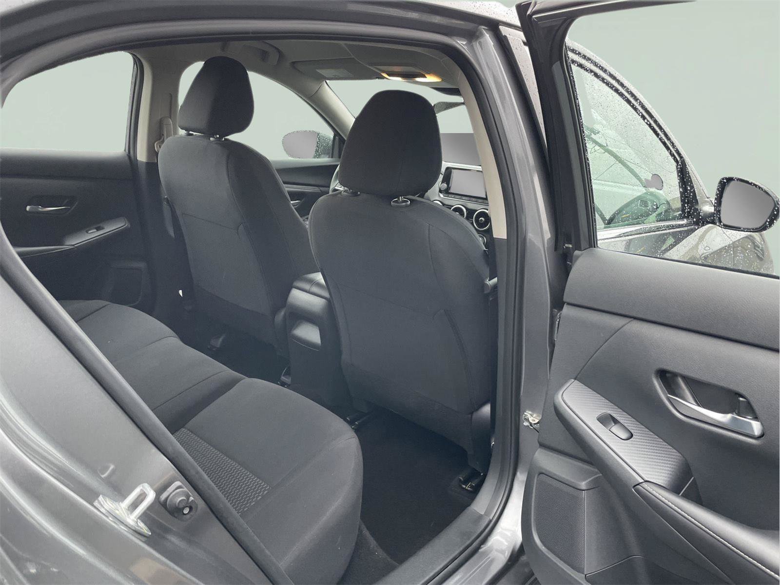 Used 2023 Nissan Sentra S FWD image 17