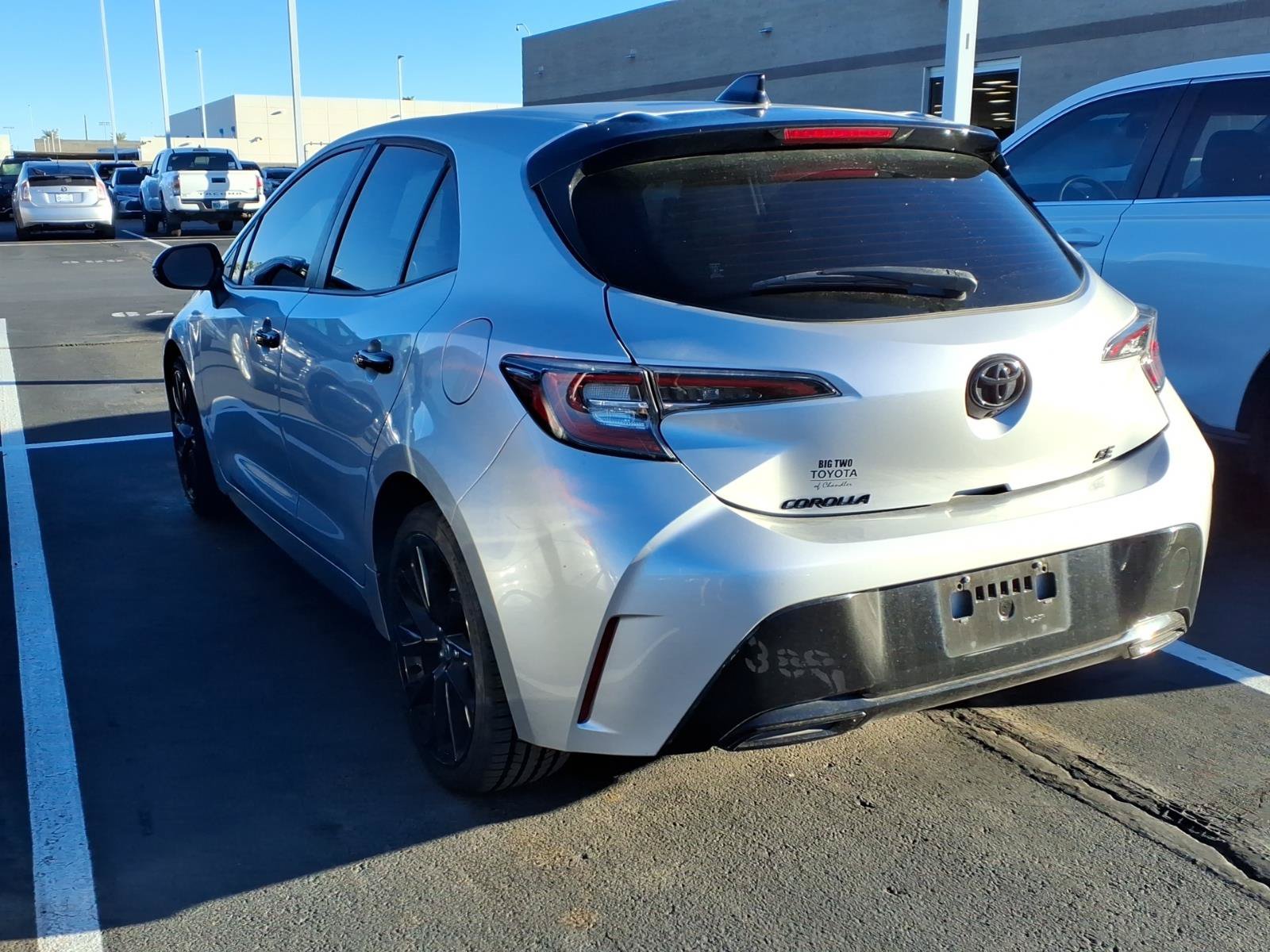 Used 2021 Toyota Corolla SE w/ Carpet Mat Package (TMS) FWD image 3