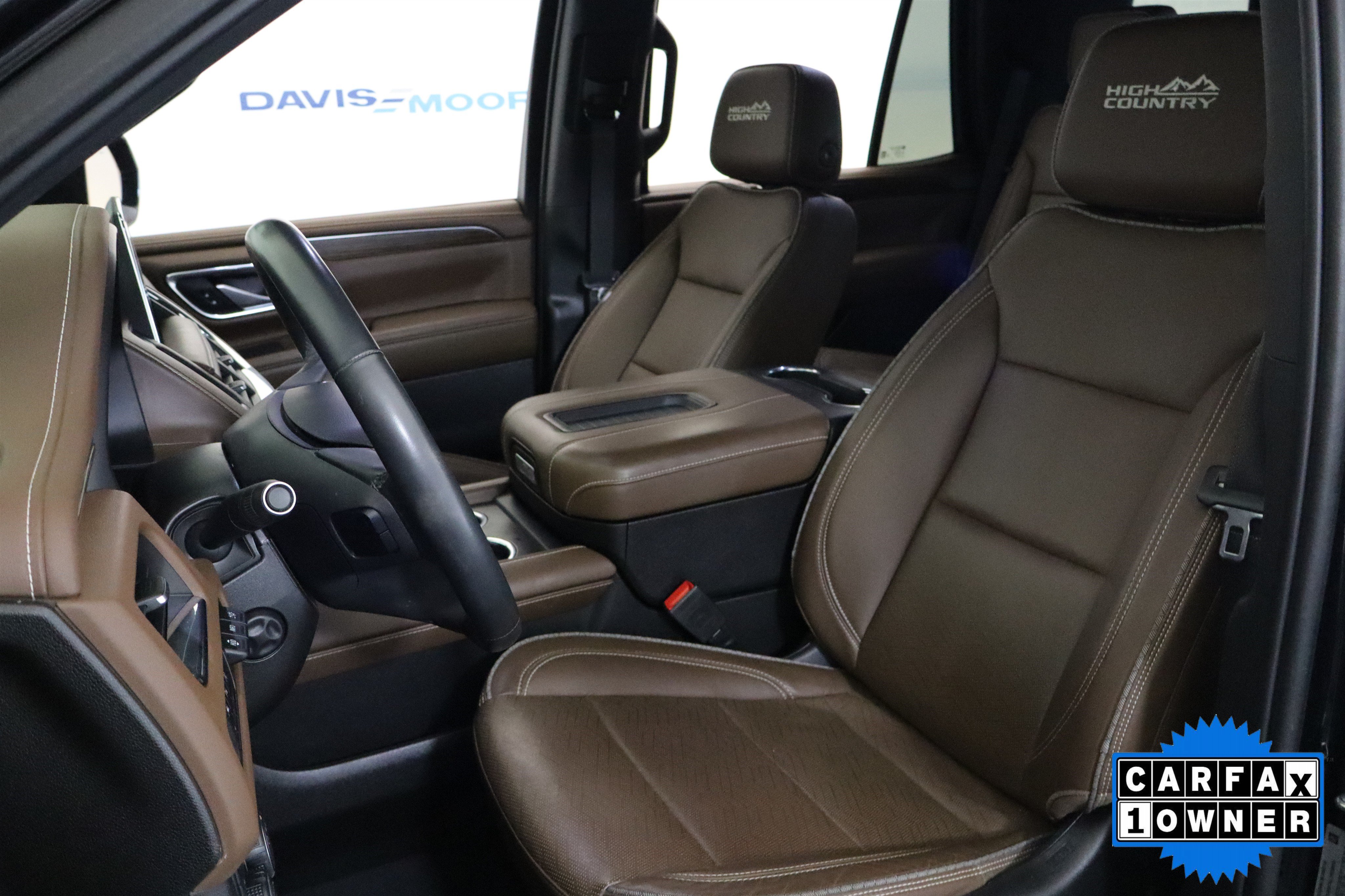 Used 2023 Chevrolet Tahoe High Country AWD/4WD image 22