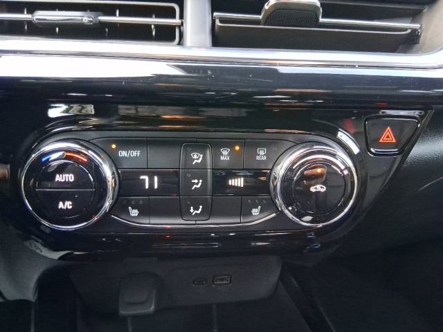 Used 2024 Chevrolet Trax RS w/ Driver Confidence Package image 25