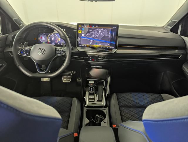 Used 2025 Volkswagen Golf R Black Edition AWD/4WD image 16