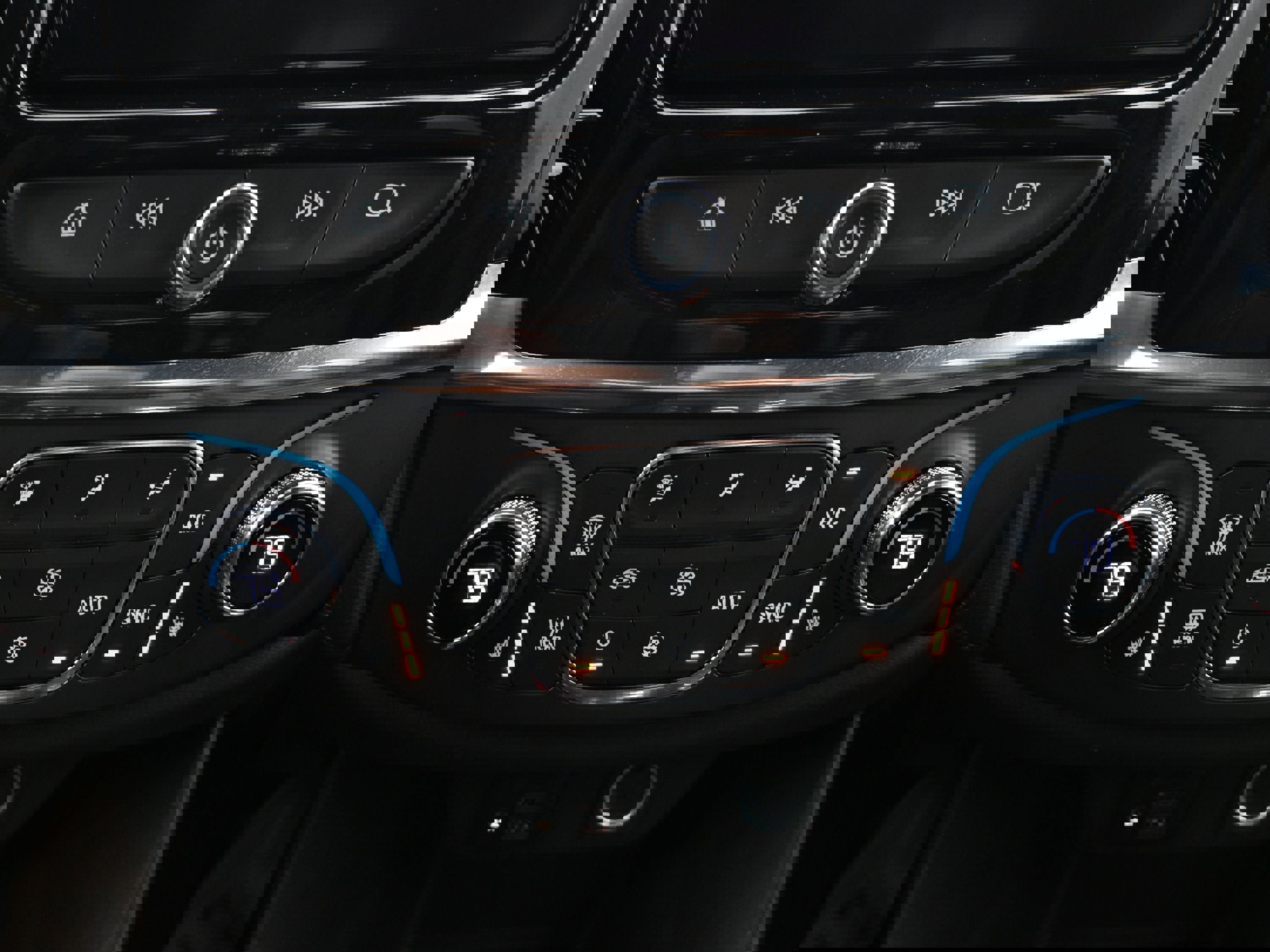 Certified 2023 Chevrolet Traverse RS image 14