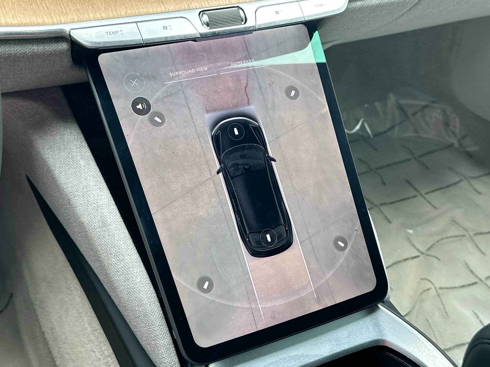 Used 2024 Lucid Air Touring AWD/4WD image 18