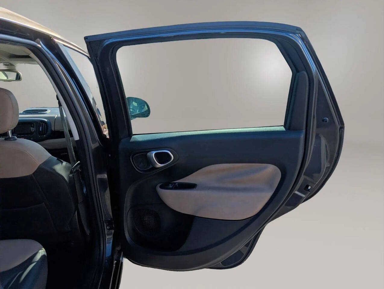 Used 2015 FIAT 500L Lounge FWD image 33