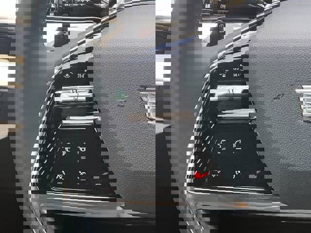 New 2026 Cadillac Vistiq Luxury image 13