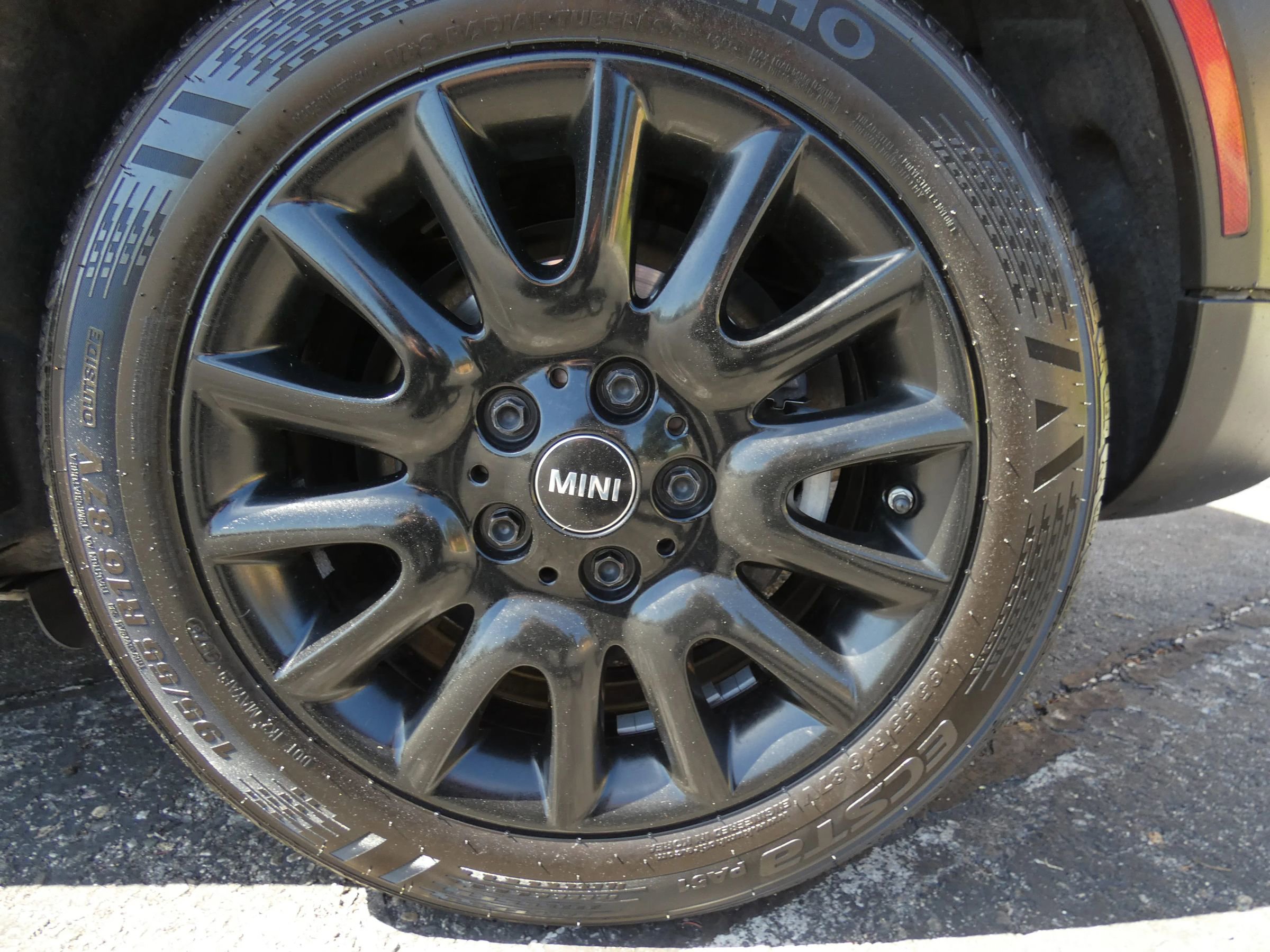 Used 2017 MINI Cooper S image 17