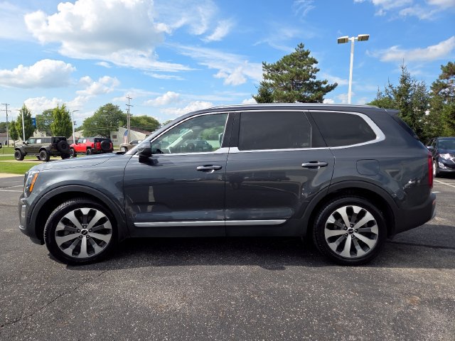 Used 2022 Kia Telluride S AWD/4WD image 16
