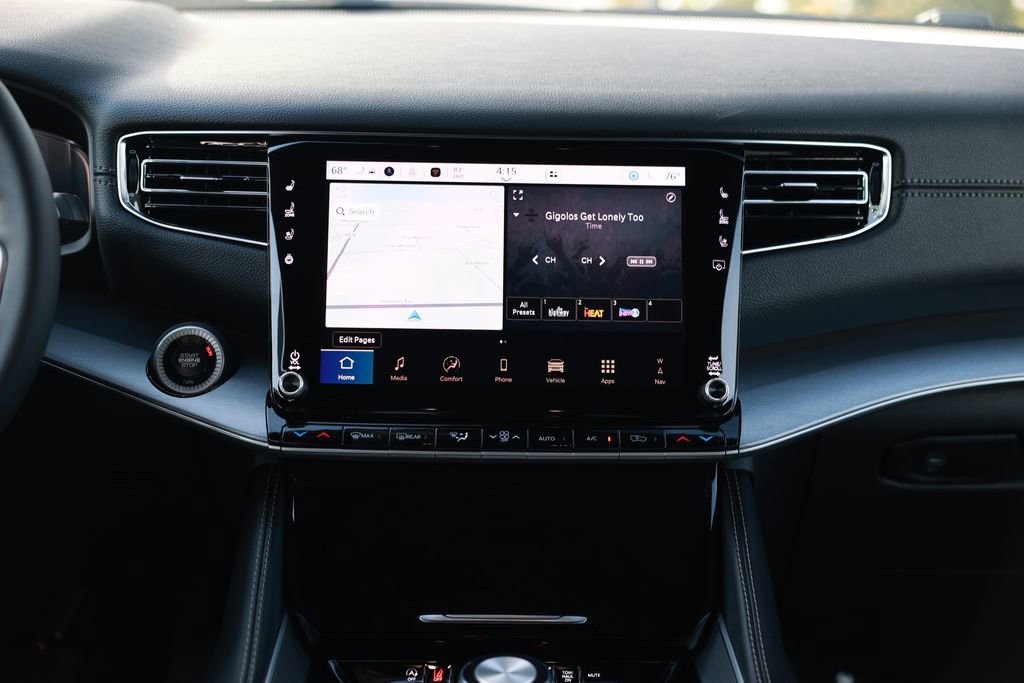 New 2026 Jeep Grand Wagoneer L 2WD image 25