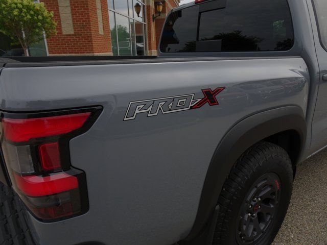 Used 2025 Nissan Frontier Pro-X w/ Pro Convenience Package RWD image 32