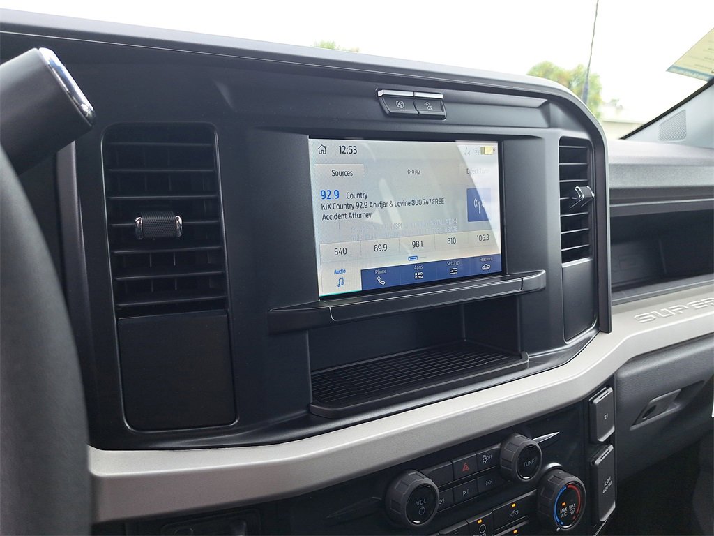 New 2026 Ford F350 4x4 Crew Cab Super Duty image 25