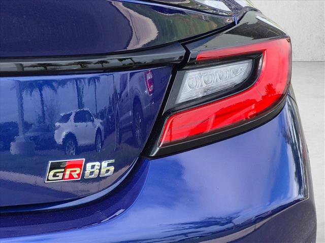 Used 2023 Toyota GR86 Premium RWD image 8