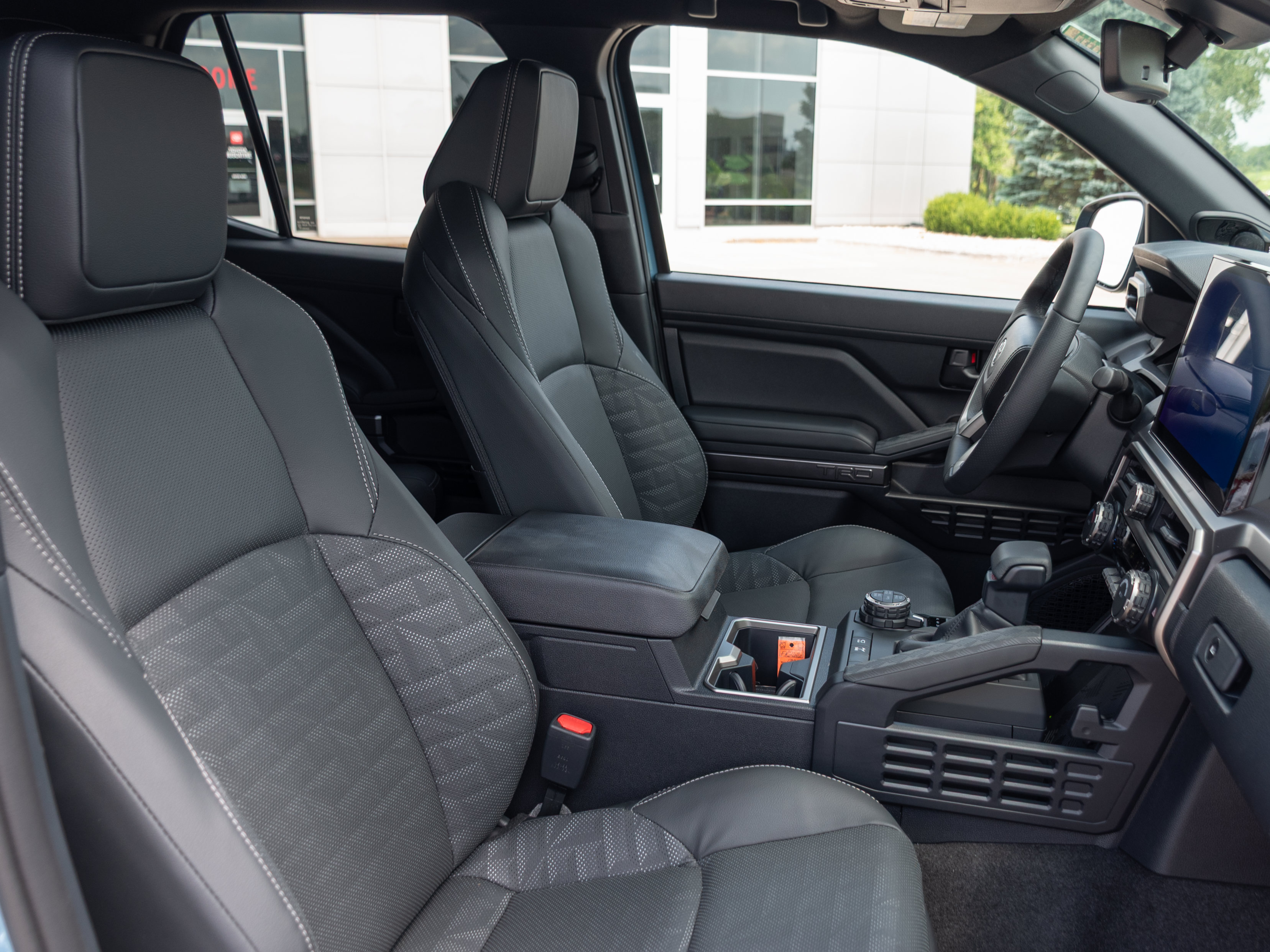 New 2026 Toyota 4Runner TRD Off-Road Premium AWD/4WD image 25