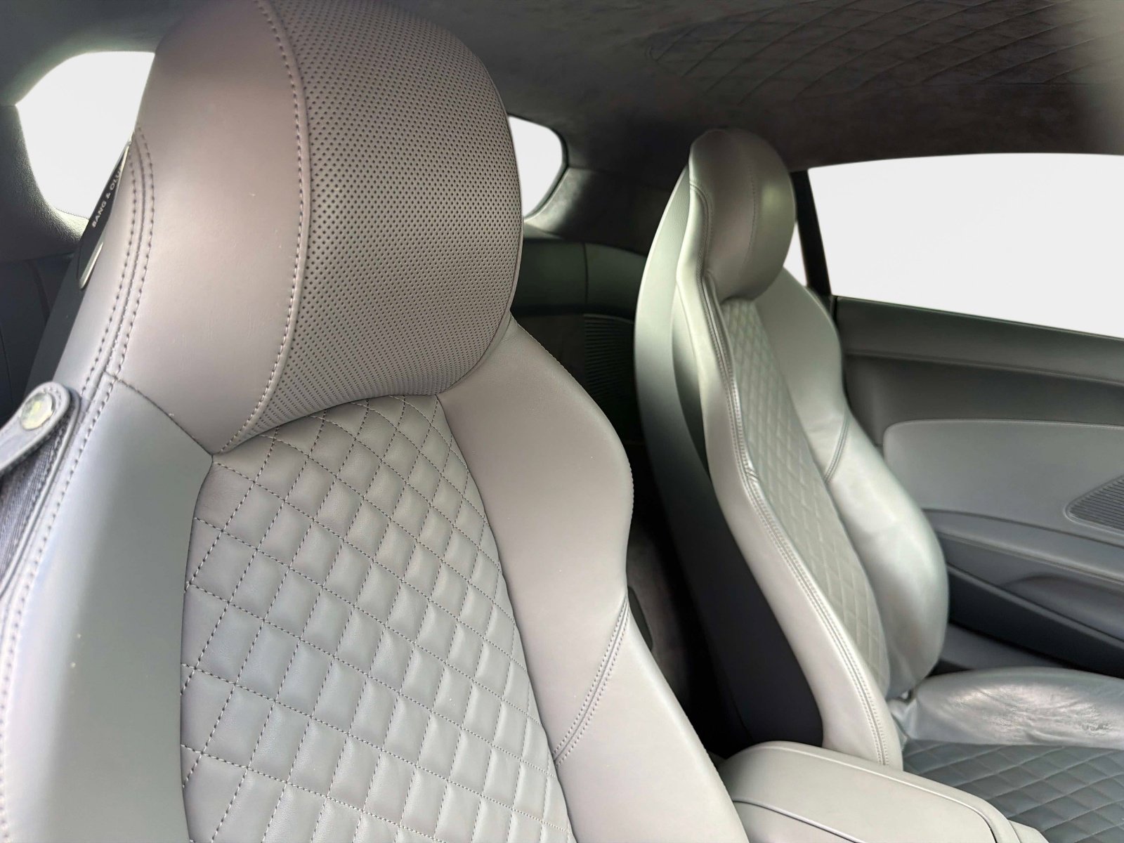 Used 2017 Audi R8 V10 image 24