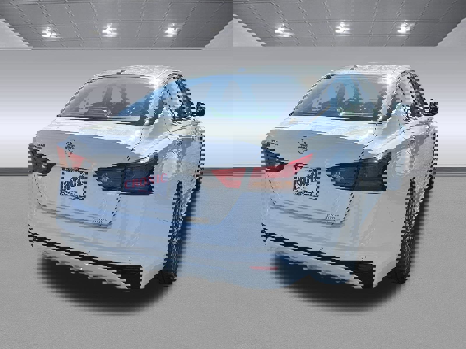 Used 2025 Nissan Altima 2.5 SV image 3