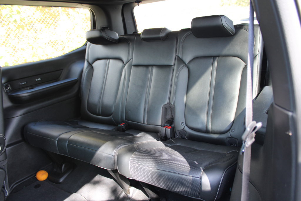 Used 2023 Jeep Wagoneer Series III w/ Premium Group I AWD/4WD image 18