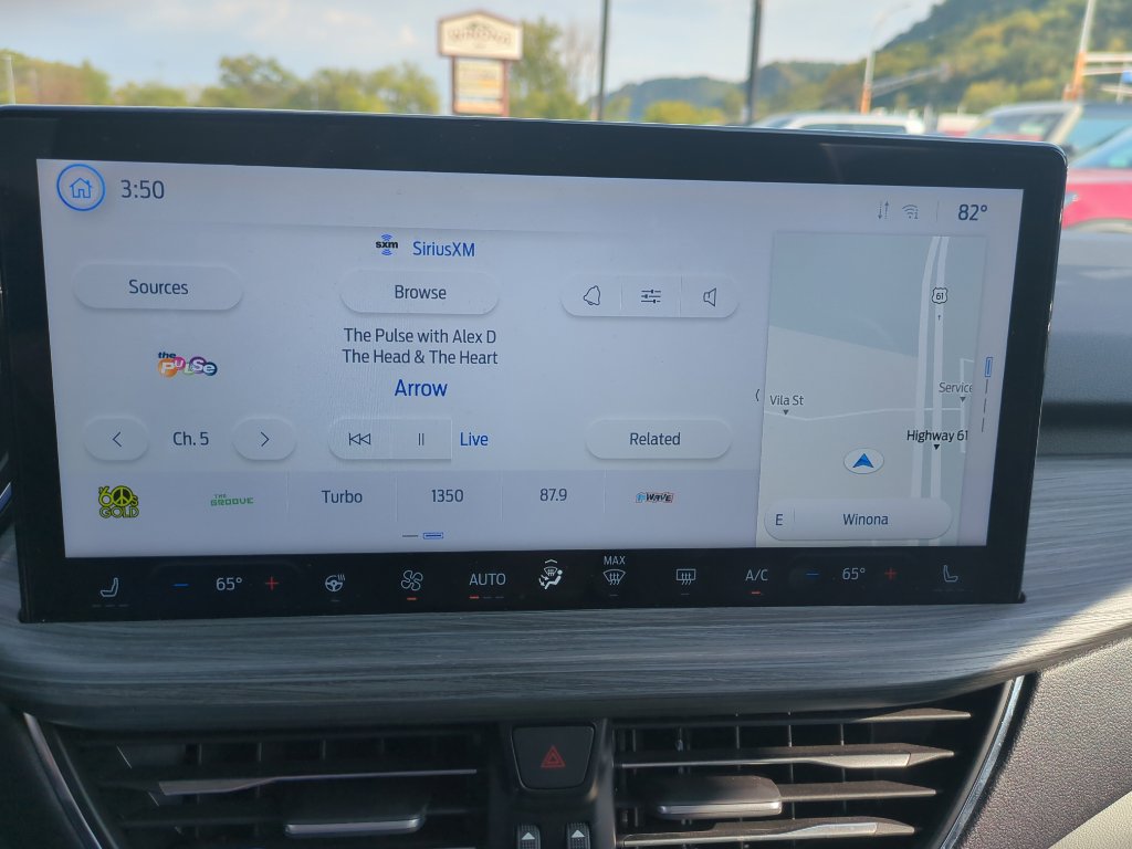 Used 2023 Ford Escape Platinum w/ Premium Technology Package image 12