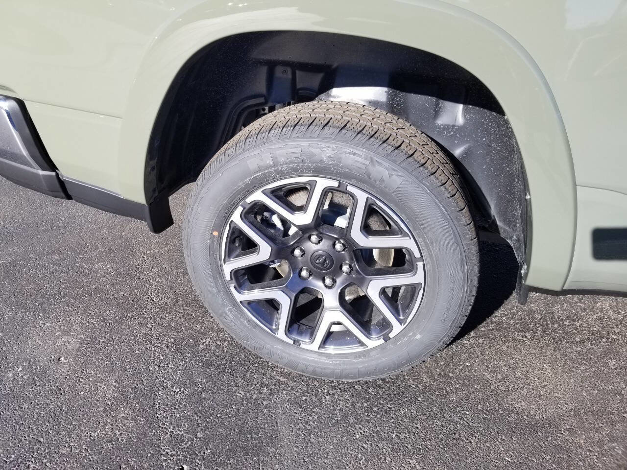 New 2026 RAM 1500 Laramie w/ Bed Utility Group image 10