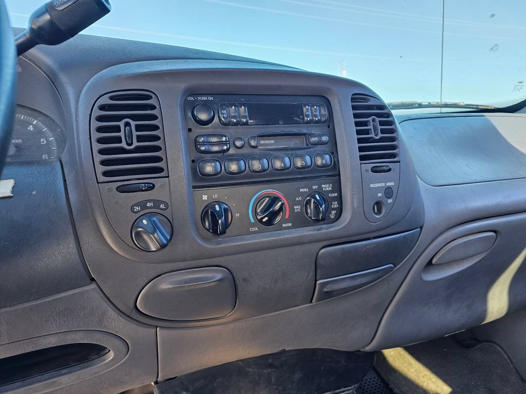 Used 1998 Ford F150 4x4 SuperCab image 11