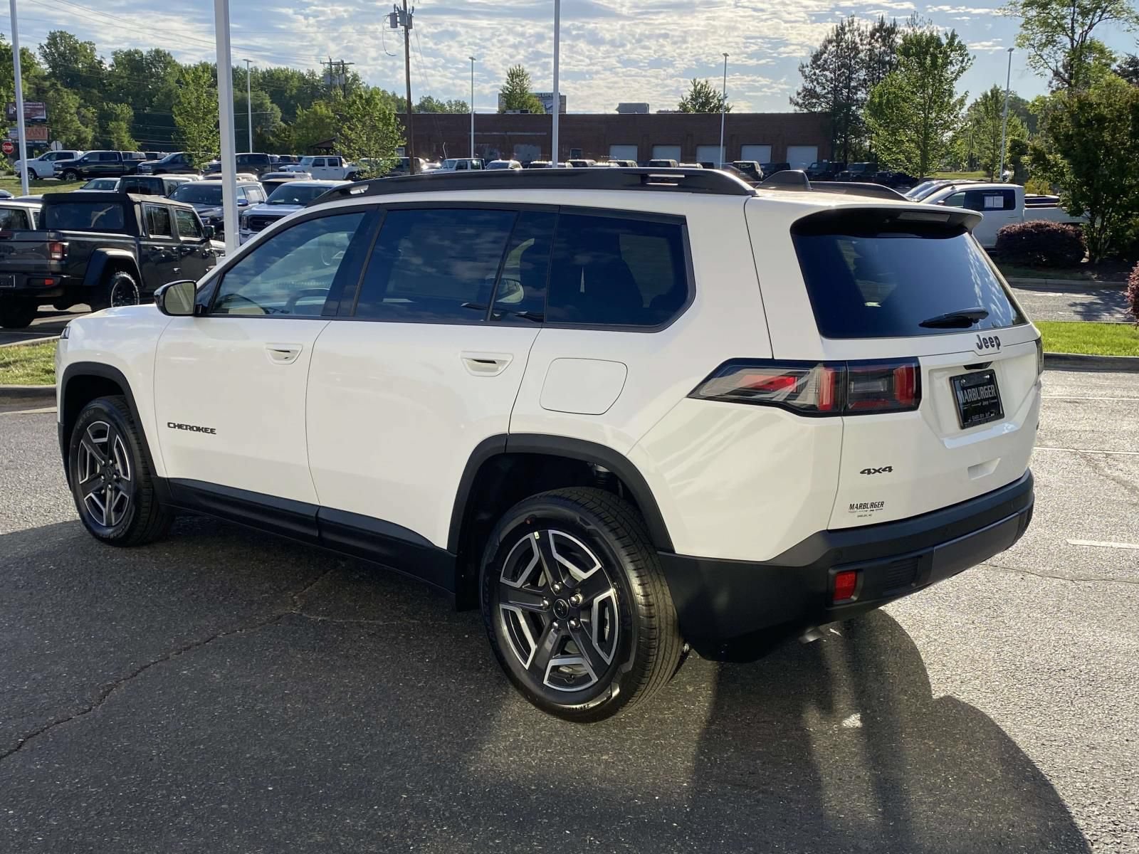 New 2026 Jeep Cherokee Laredo AWD/4WD image 5