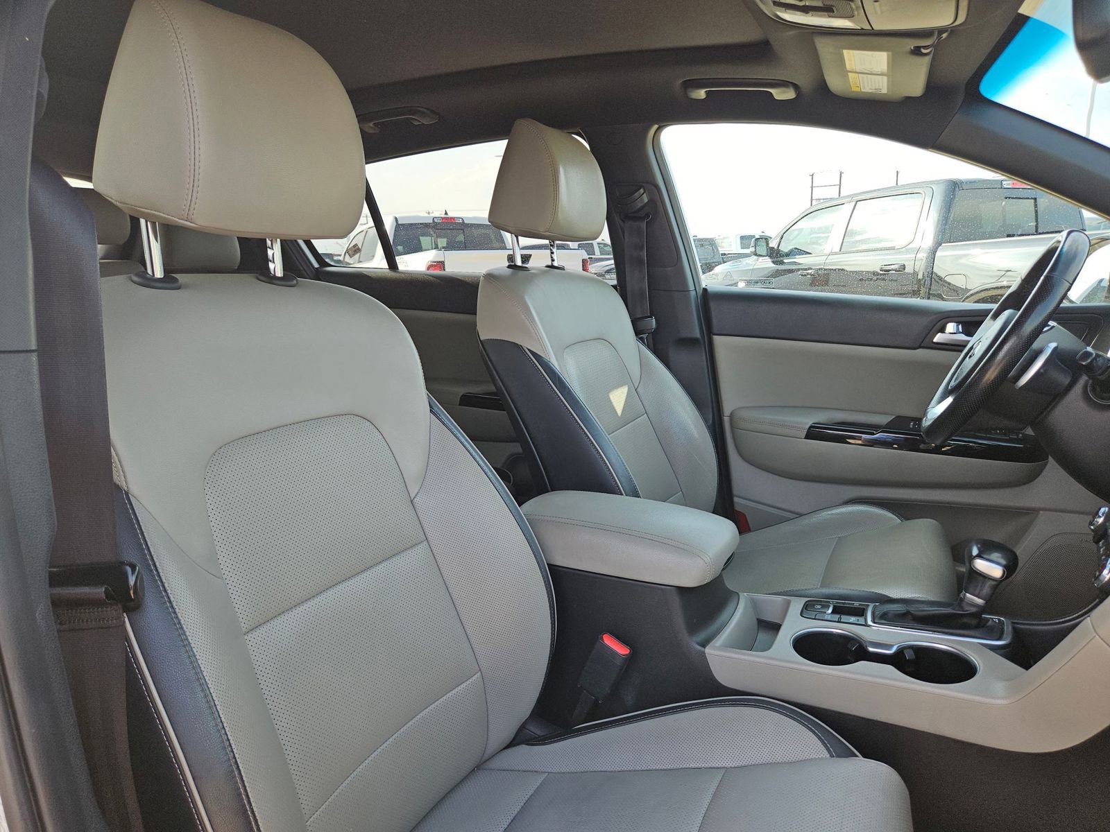Used 2020 Kia Sportage SX FWD image 28